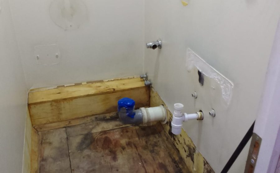 Remodelación Oficinas – Baños Gerencia Mina – El Com, Minera Los Pelambres.