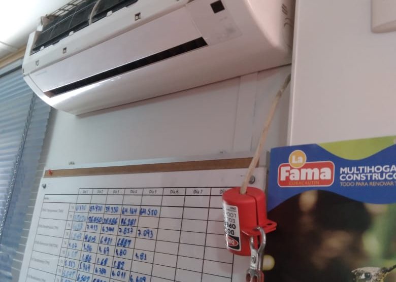 Mantenimiento Equipos Aire Acondicionados.
